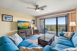 Oceanfront Family Retreat in St. Augustine - Image 2