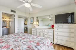 New! Summer Deal: Free Fun and Beach Gear Credit