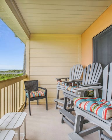 Ocean Views and Breezes