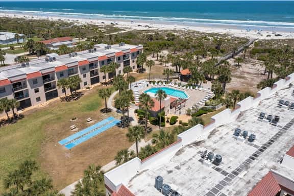 New! Summer Deal: Free Fun and Beach Gear Credit