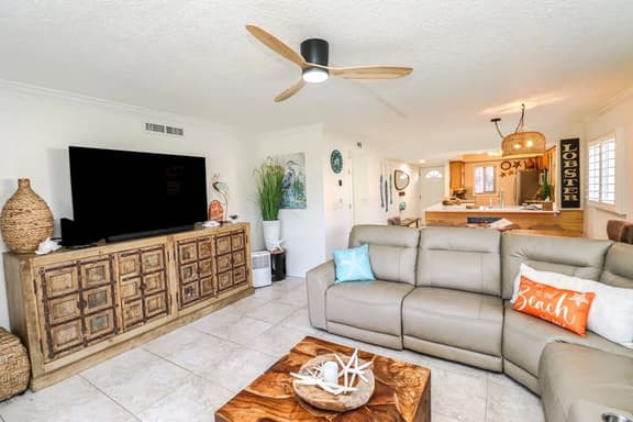 New Rental! Free Fun and Beach Gear Credit